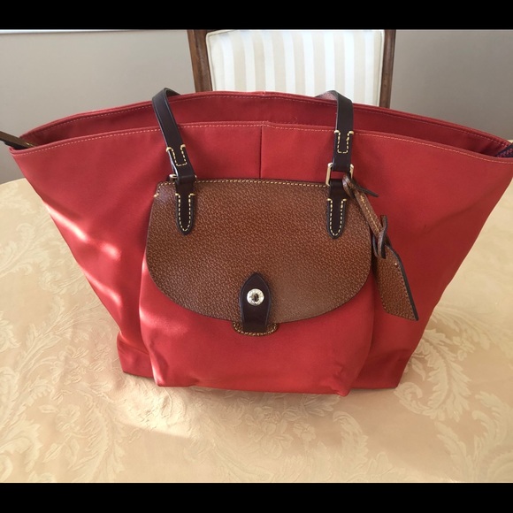 Beautiful RUSTY COLOR Dooney and Bourke Bag! ❤️ - Picture 1 of 8